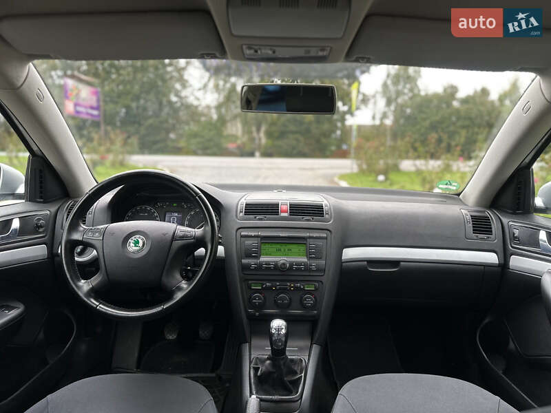 Лифтбек Skoda Octavia 2007 в Вознесенске