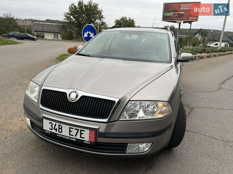Лифтбек Skoda Octavia 2006 в 