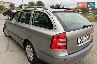 Лифтбек Skoda Octavia 2006 в 