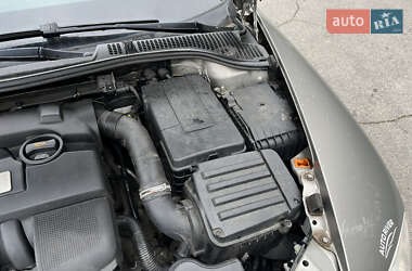Лифтбек Skoda Octavia 2006 в 