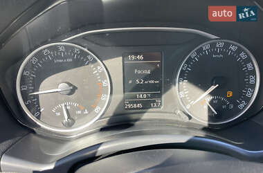Лифтбек Skoda Octavia 2010 в 