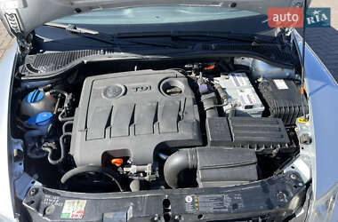Лифтбек Skoda Octavia 2010 в 