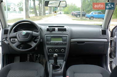 Лифтбек Skoda Octavia 2011 в 