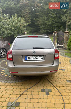 Универсал Skoda Octavia 2011 в 