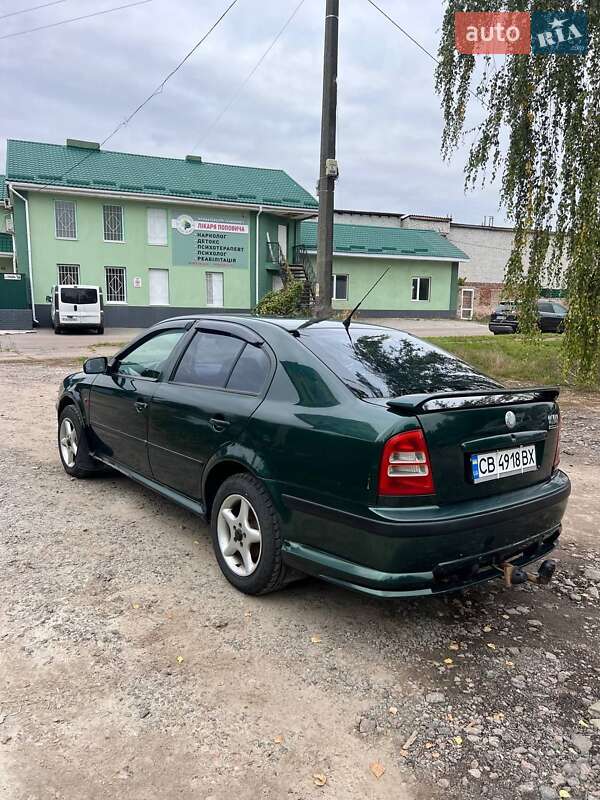 Лифтбек Skoda Octavia 2000 в Чернигове