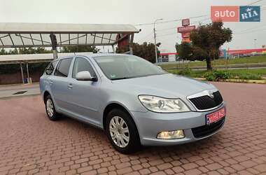 Универсал Skoda Octavia 2010 в Дубно