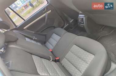 Универсал Skoda Octavia 2010 в 