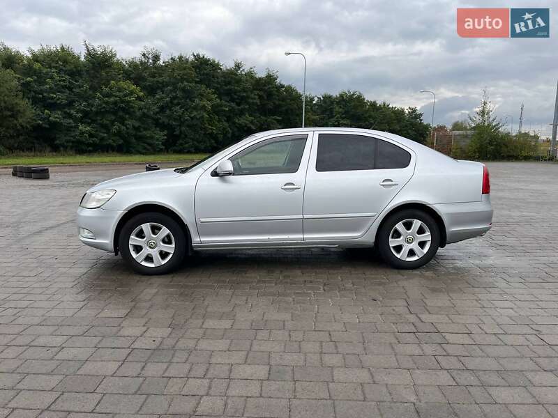 Ліфтбек Skoda Octavia 2012 в Львові