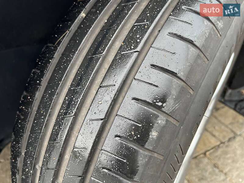 Ліфтбек Skoda Octavia 2012 в Львові