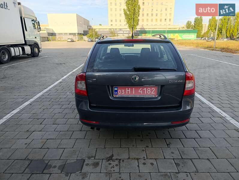 Универсал Skoda Octavia 2010 в Черкассах фото 5 Универсал Skoda Octavia 2010 в Черкассах