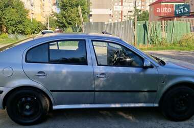Ліфтбек Skoda Octavia 2009 в Дніпрі