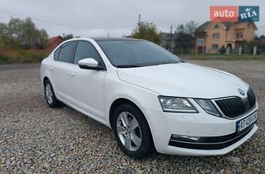 Ліфтбек Skoda Octavia 2017 в Калуші