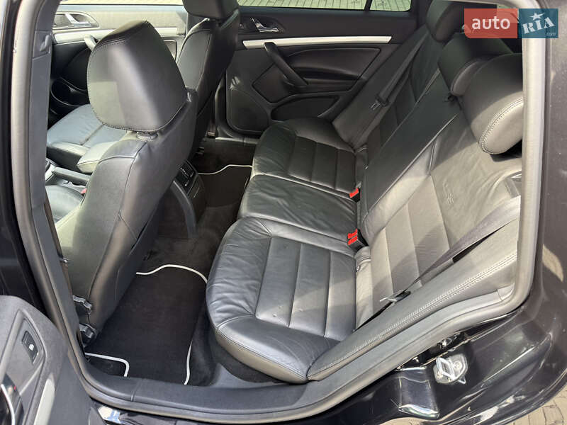 Универсал Skoda Octavia 2009 в Луцке