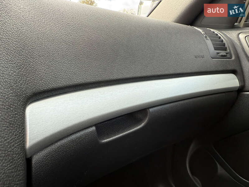 Универсал Skoda Octavia 2009 в Луцке