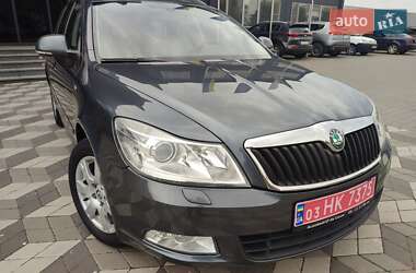 Универсал Skoda Octavia 2012 в 