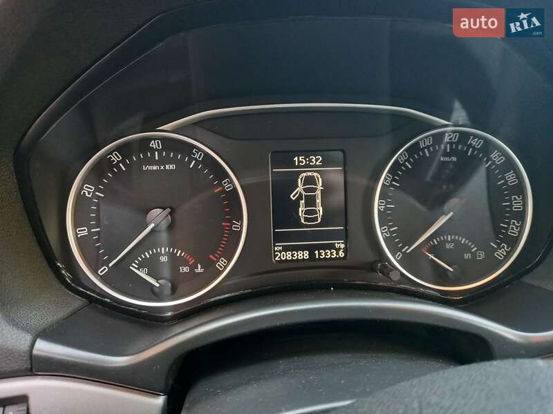 Лифтбек Skoda Octavia 2012 в Николаеве
