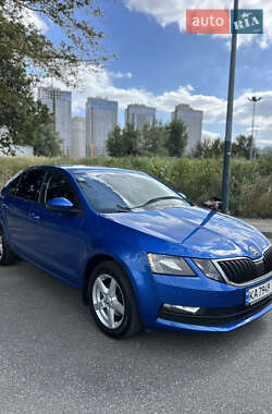 Лифтбек Skoda Octavia 2019 в Киеве