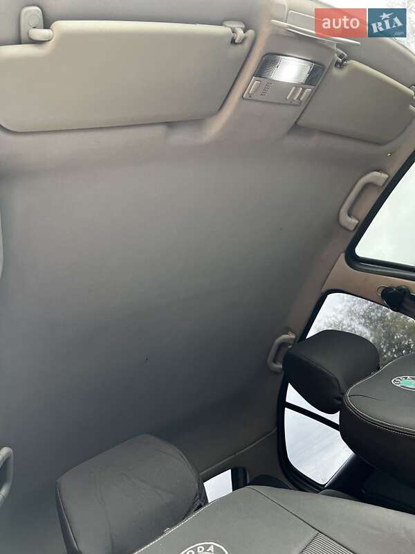 Универсал Skoda Octavia 2006 в Виннице