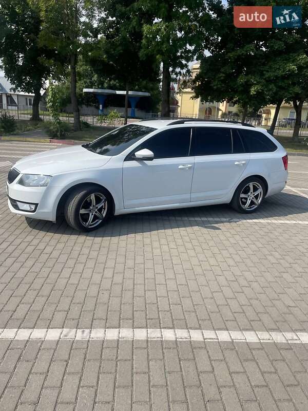 Универсал Skoda Octavia 2015 в Коломые