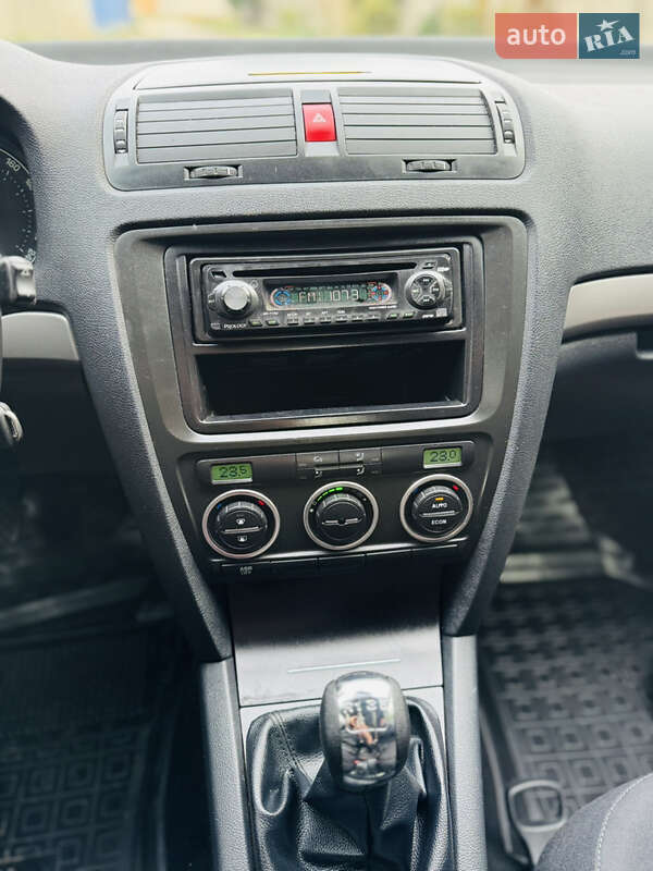 Ліфтбек Skoda Octavia 2007 в Ромнах фото 9 Ліфтбек Skoda Octavia 2007 в Ромнах