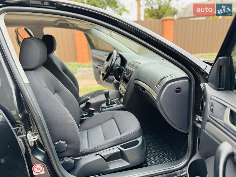 Ліфтбек Skoda Octavia 2007 в Ромнах фото 11 Ліфтбек Skoda Octavia 2007 в Ромнах