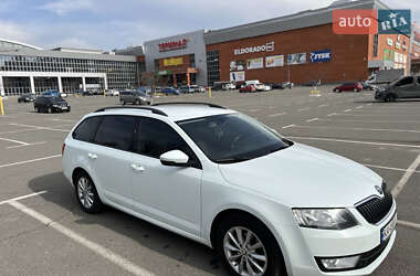 Универсал Skoda Octavia 2015 в 