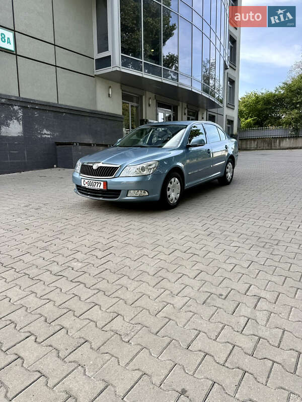 Лифтбек Skoda Octavia 2009 в Хмельницком
