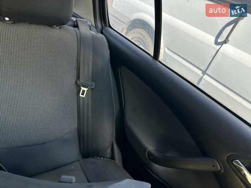 Ліфтбек Skoda Octavia 2008 в Кам'янському