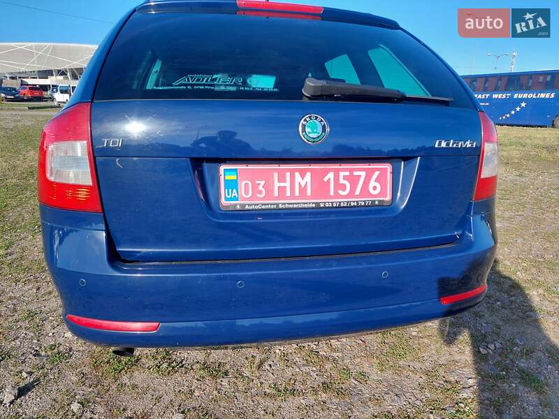Універсал Skoda Octavia 2011 в Львові фото 17 Універсал Skoda Octavia 2011 в Львові