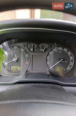 Універсал Skoda Octavia 2003 в Кельменцях