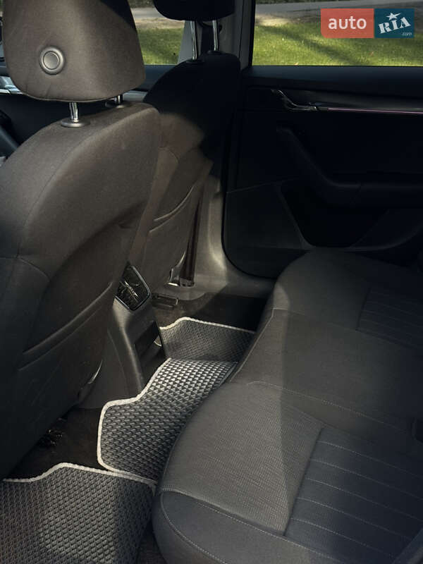 Універсал Skoda Octavia 2018 в Львові фото 13 Універсал Skoda Octavia 2018 в Львові