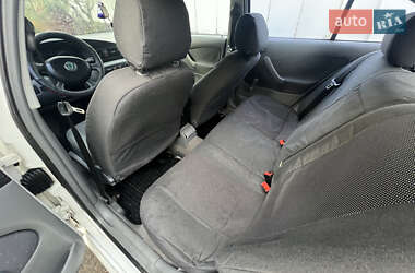 Лифтбек Skoda Octavia 2002 в 