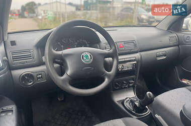 Лифтбек Skoda Octavia 2008 в 