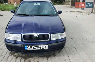 Лифтбек Skoda Octavia 2002 в Сокирянах