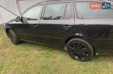 Универсал Skoda Octavia 2009 в 