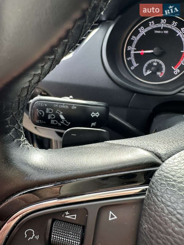 Универсал Skoda Octavia 2019 в Сваляве
