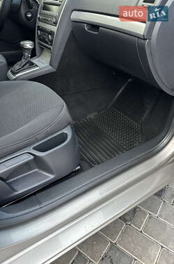 Лифтбек Skoda Octavia 2012 в 