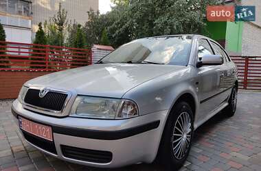 Лифтбек Skoda Octavia 2004 в Умани