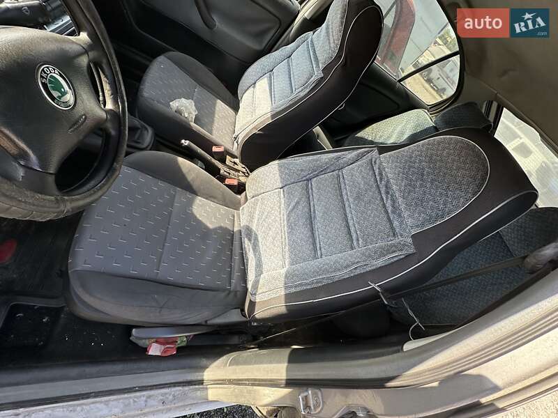 Лифтбек Skoda Octavia 2008 в Каменском