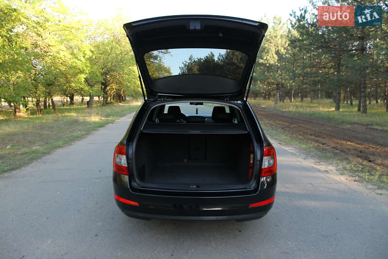 Универсал Skoda Octavia 2014 в Новой Одессе