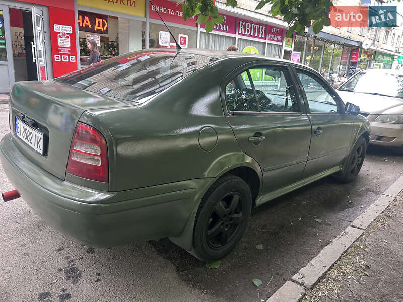 Ліфтбек Skoda Octavia 2002 в Києві
