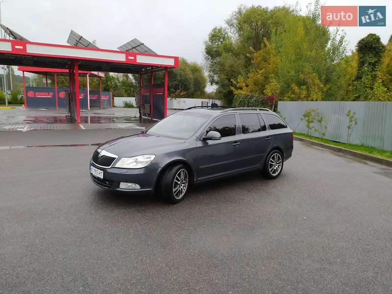 Універсал Skoda Octavia 2010 в Вінниці