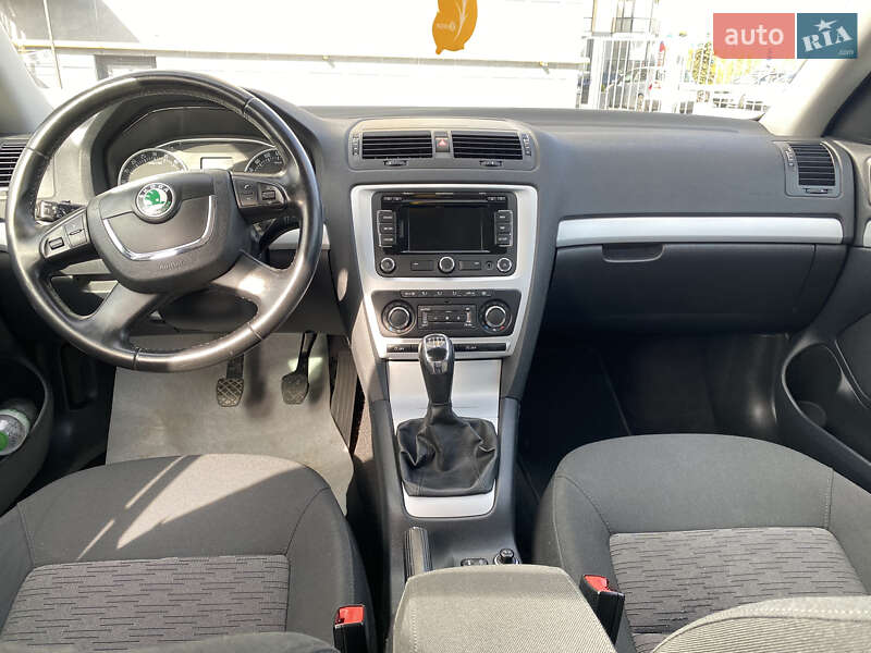 Универсал Skoda Octavia 2011 в Луцке фото 14 Универсал Skoda Octavia 2011 в Луцке
