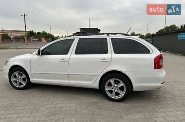 Универсал Skoda Octavia 2011 в 
