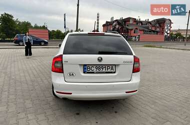 Универсал Skoda Octavia 2011 в 