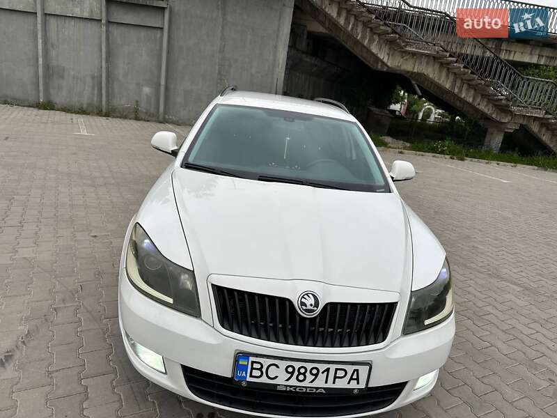 Универсал Skoda Octavia 2011 в Бориславе