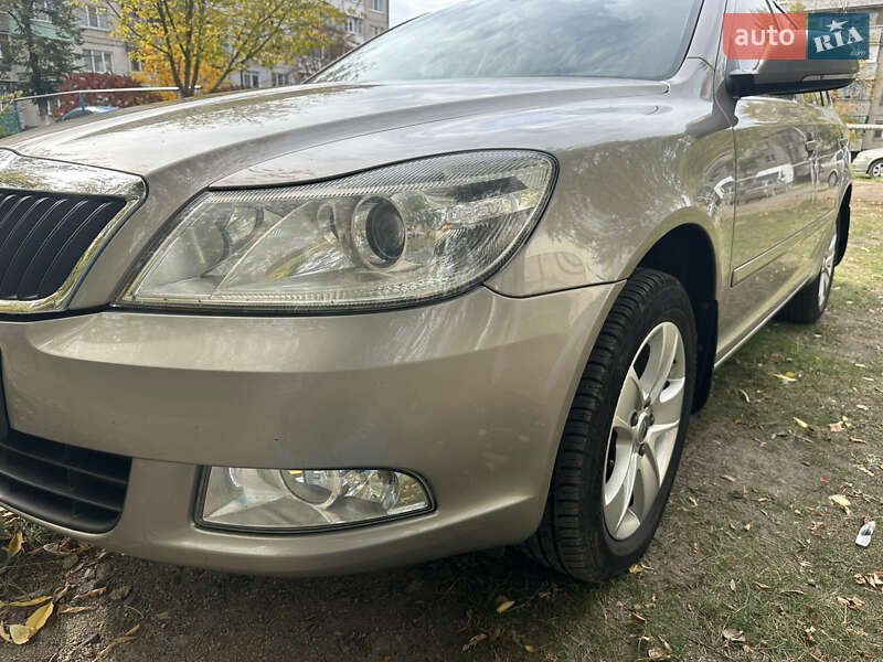Ліфтбек Skoda Octavia 2012 в Павлограді