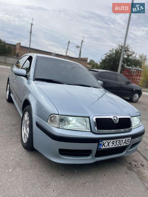 Ліфтбек Skoda Octavia 2002 в Балаклії