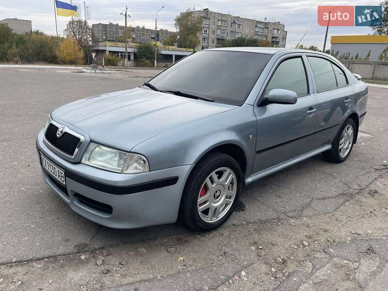 Ліфтбек Skoda Octavia 2002 в Балаклії