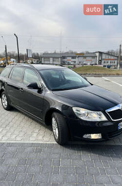 Универсал Skoda Octavia 2009 в Львове